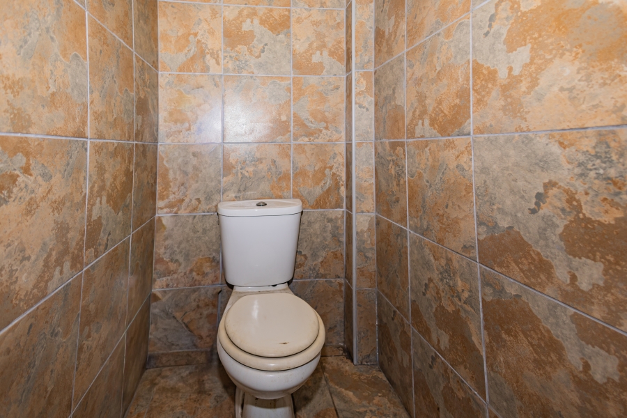 Commercial Property for Sale in Brackenfell Industrial Western Cape